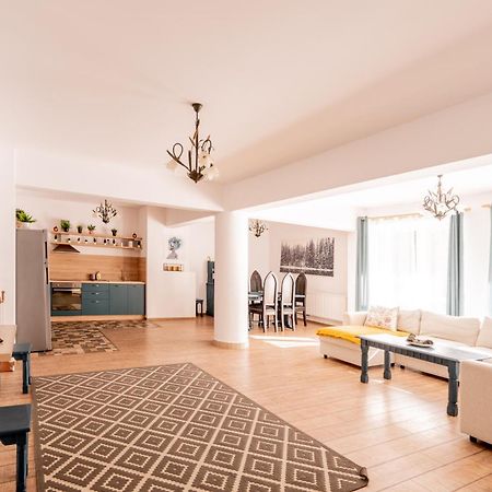 Dinvis Apartments Poiana Braşov Exterior foto