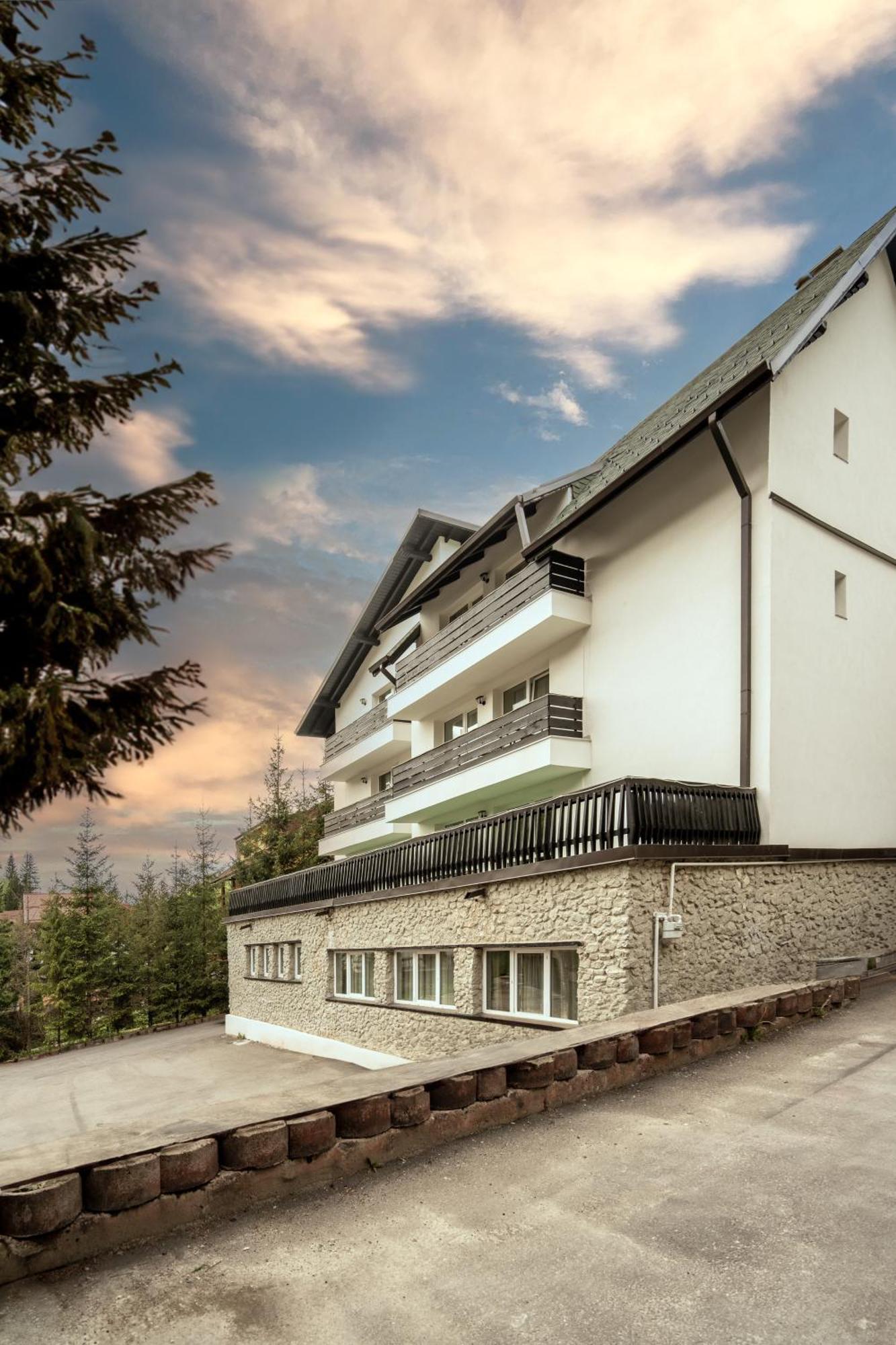 Dinvis Apartments Poiana Braşov Exterior foto