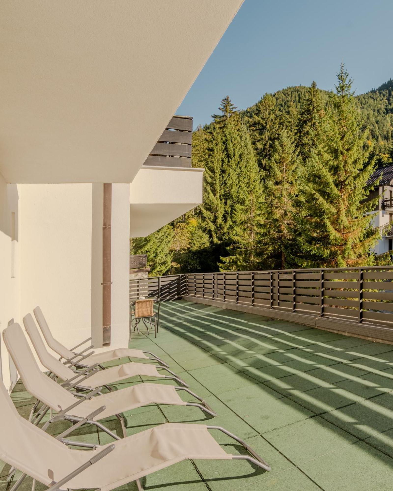Dinvis Apartments Poiana Braşov Exterior foto