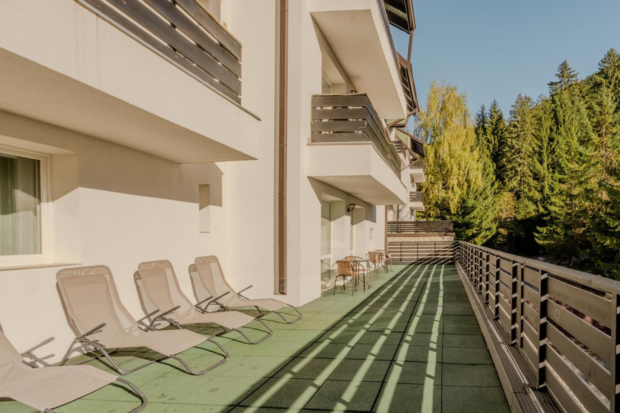 Dinvis Apartments Poiana Braşov Exterior foto