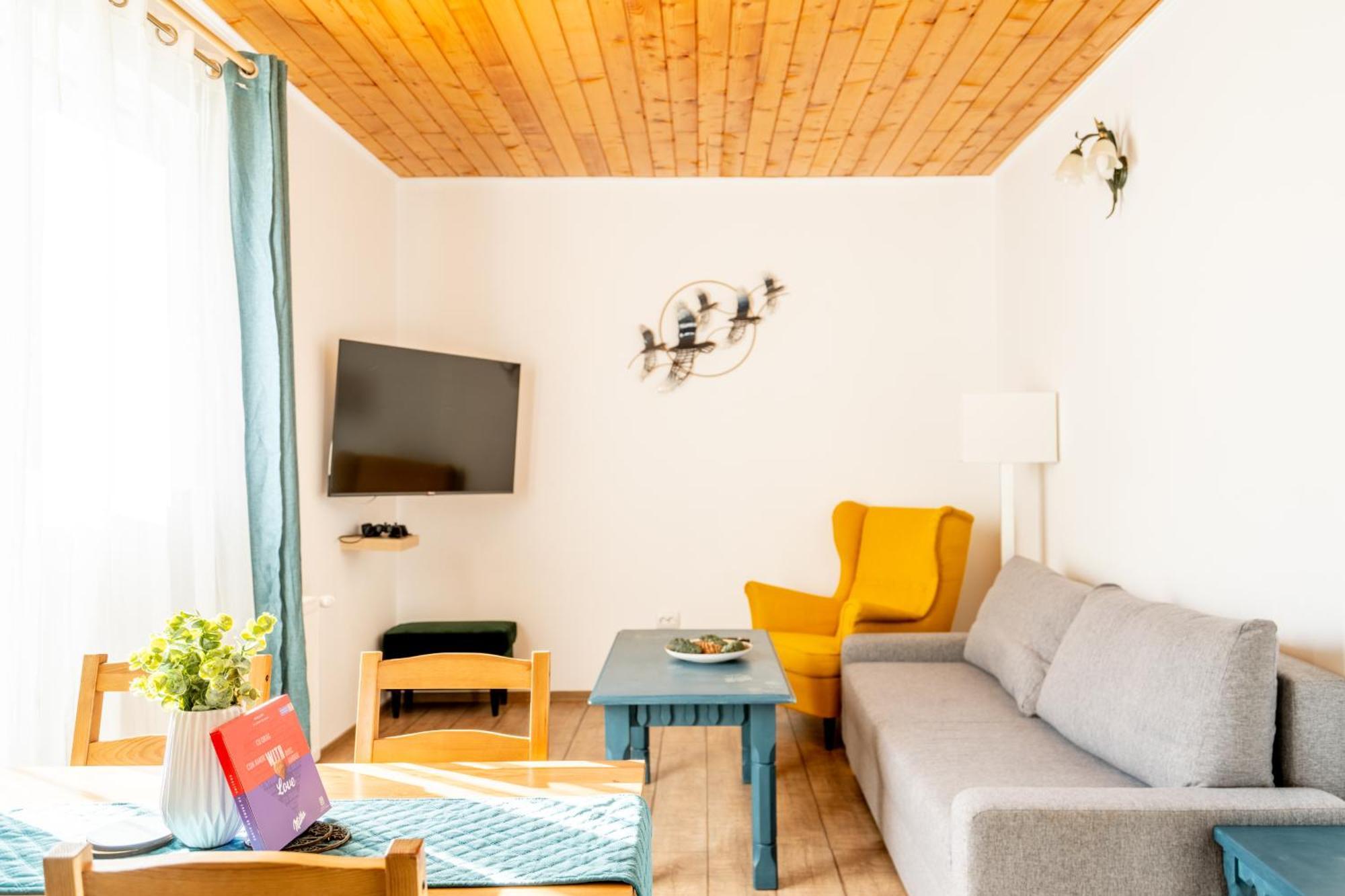 Dinvis Apartments Poiana Braşov Exterior foto