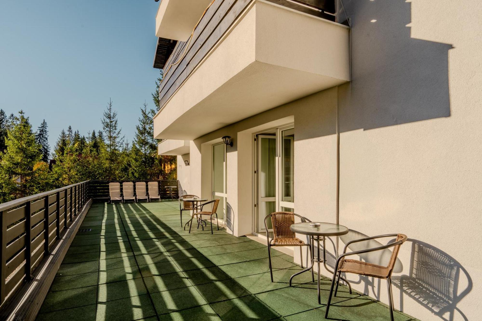 Dinvis Apartments Poiana Braşov Exterior foto